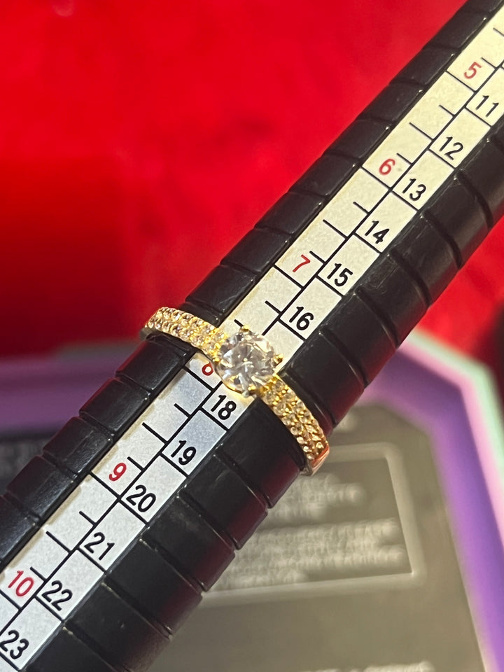 ENGAGEMENT RING WITH RUSSIAN STONE 18K GOLD SAUDI GOLD