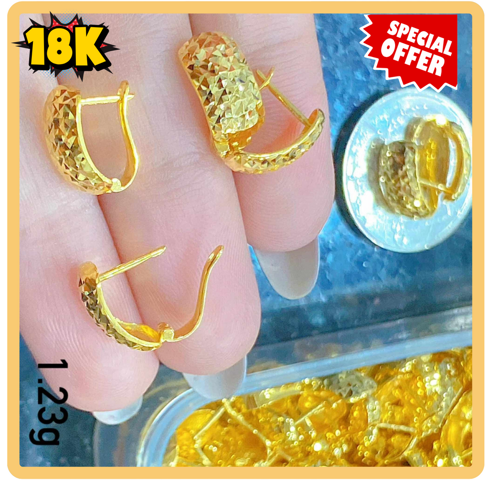 CLIP DIACUT EARRING