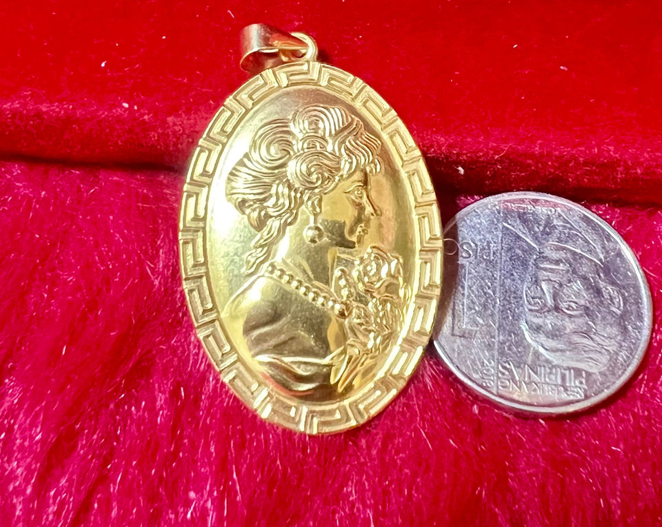 18K CAMEO PENDANT BIG OPEN BACK