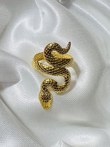 Cobra Ring