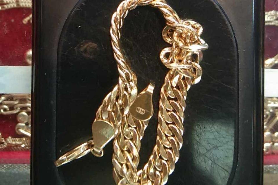 CHUNKY HALLOW BRACELET 8 7-8MM